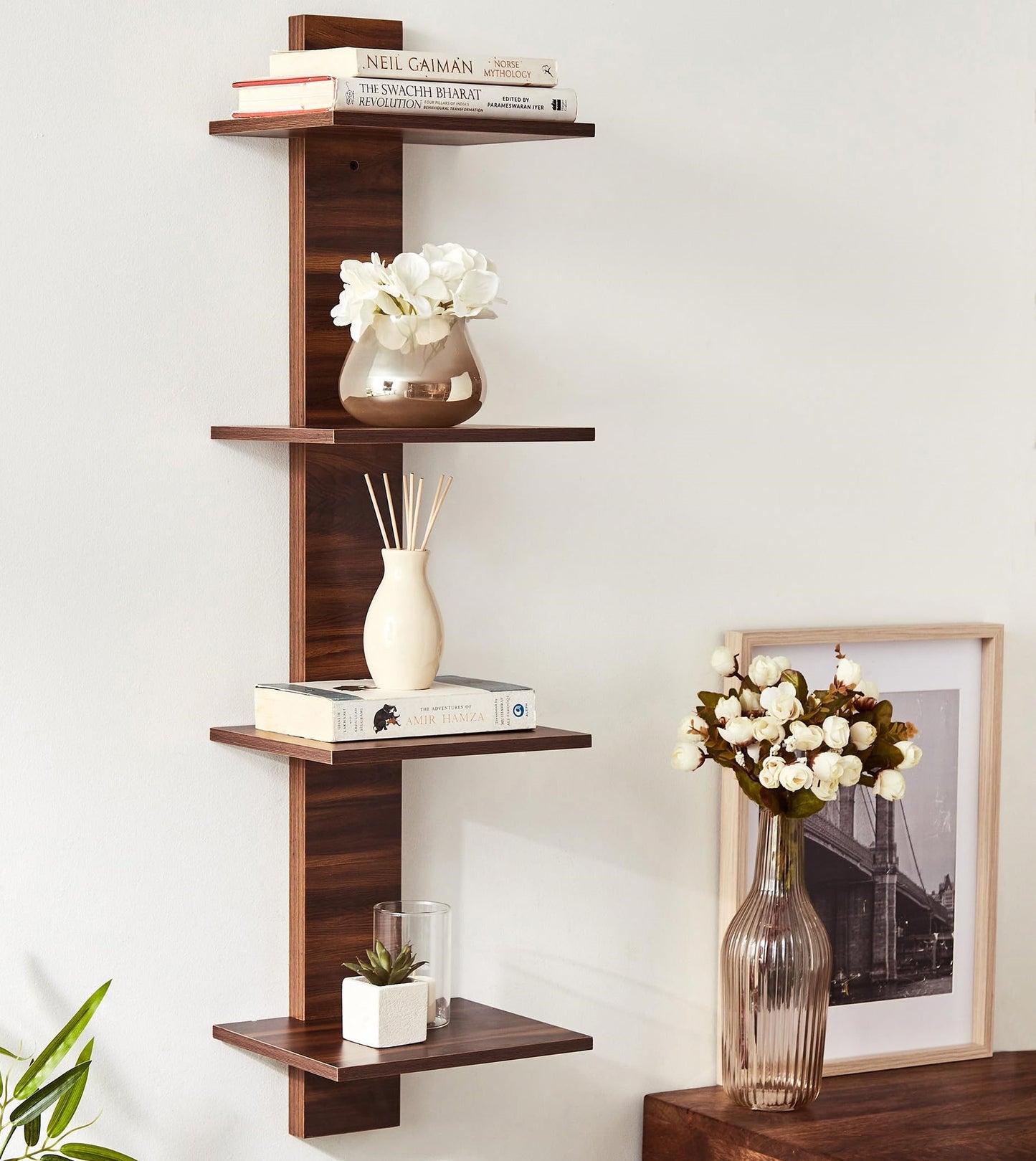 Spine Wall Shelve LOG-7020