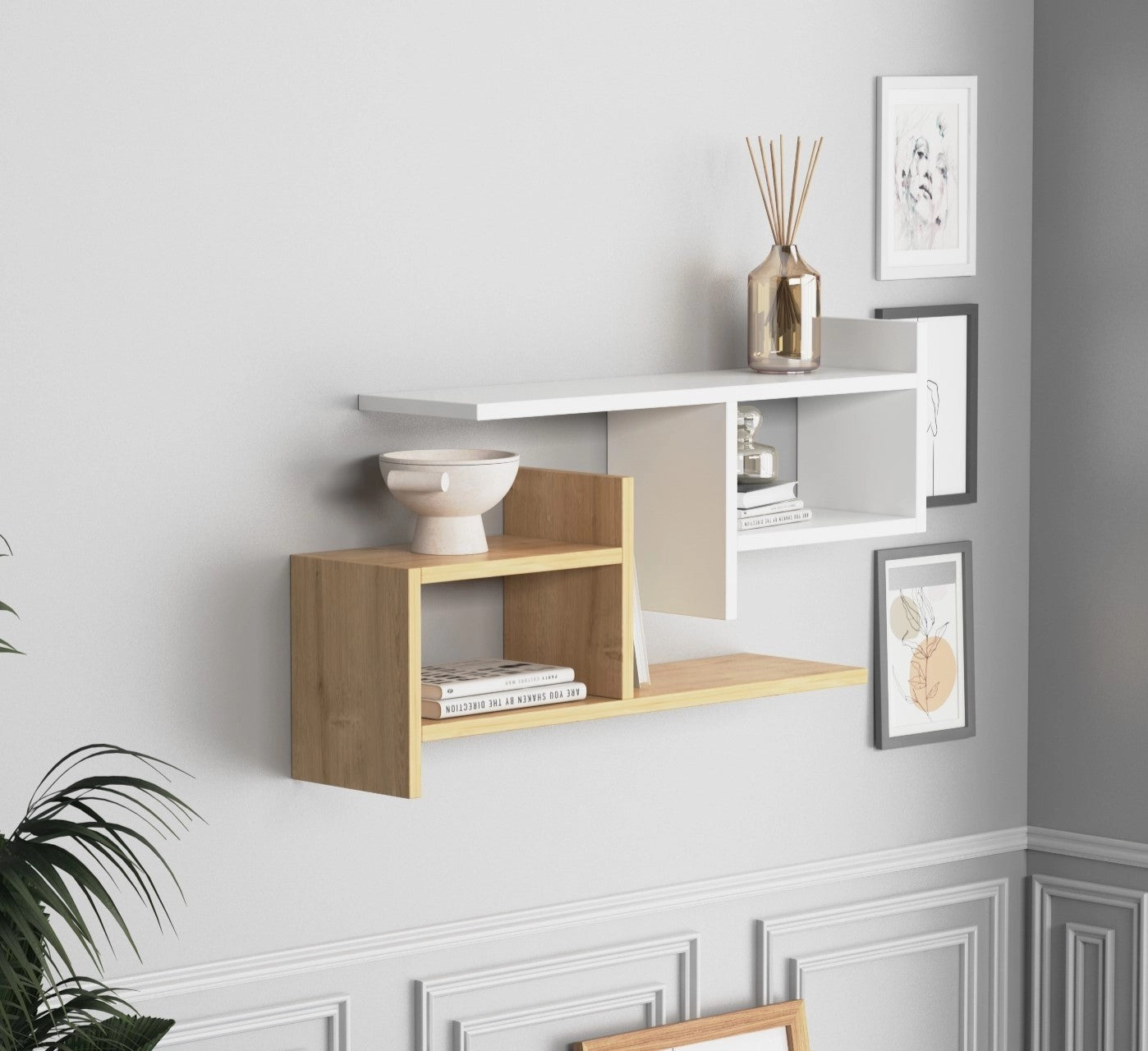 Set of 2, Robo Wall Shelfs - LOG-7141