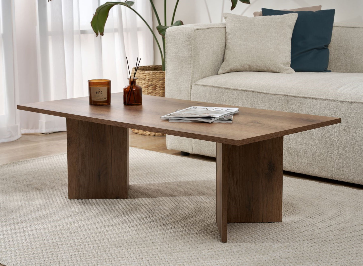 Asymmetric Table - LOG-8096