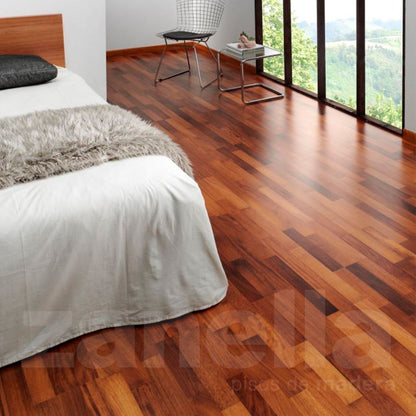 Laminated 3-Strips Floor