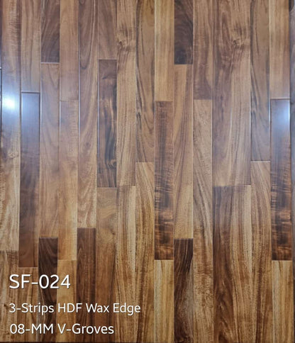 Laminated 3-Strips Floor